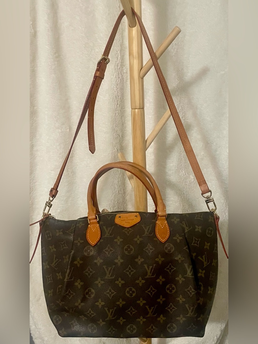 Louis Vuitton Monogram Canvas Brown Two Way Shoulder Bag